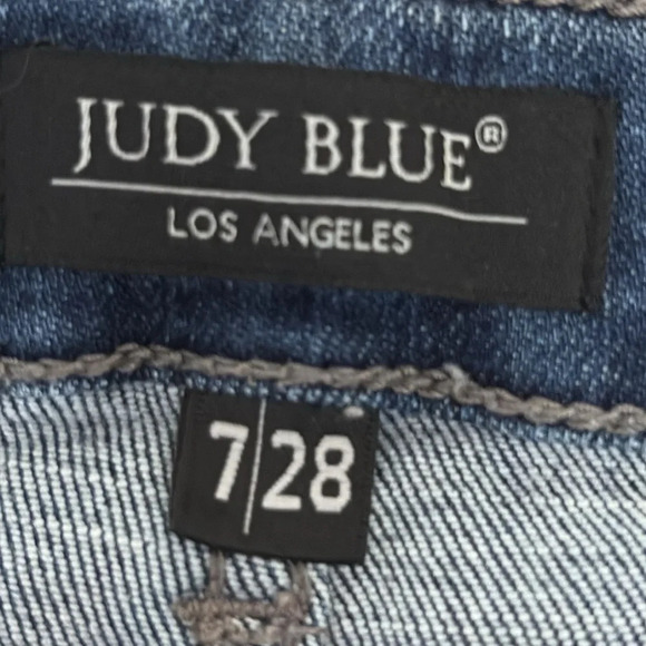 Judy Blue Boyfriend Fit Bleach Splatter Destroyed Jeans - Size 28 - Picture 6 of 9